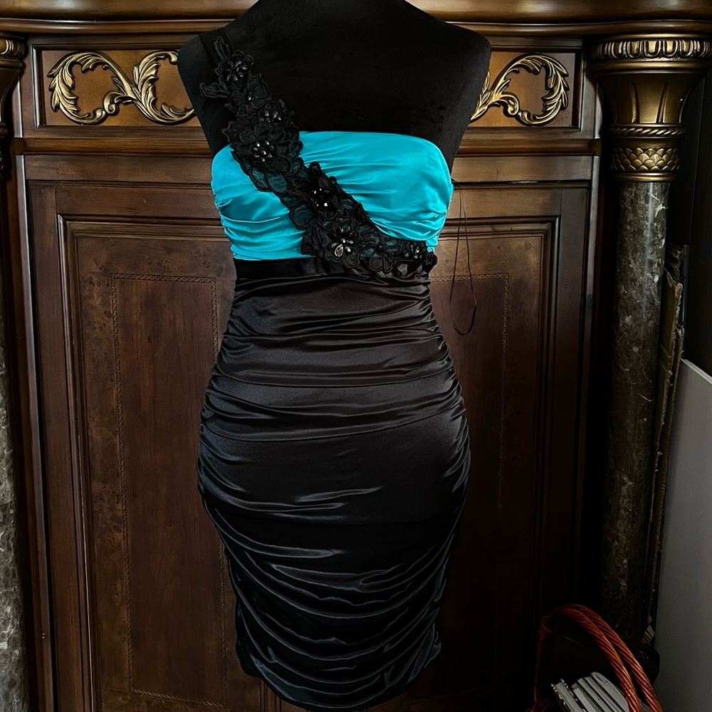 B. Smart One Shoulder Dress in Black and Teal/Blue